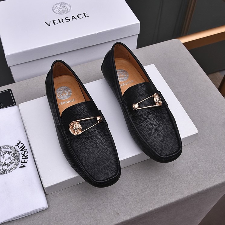 VERSACE